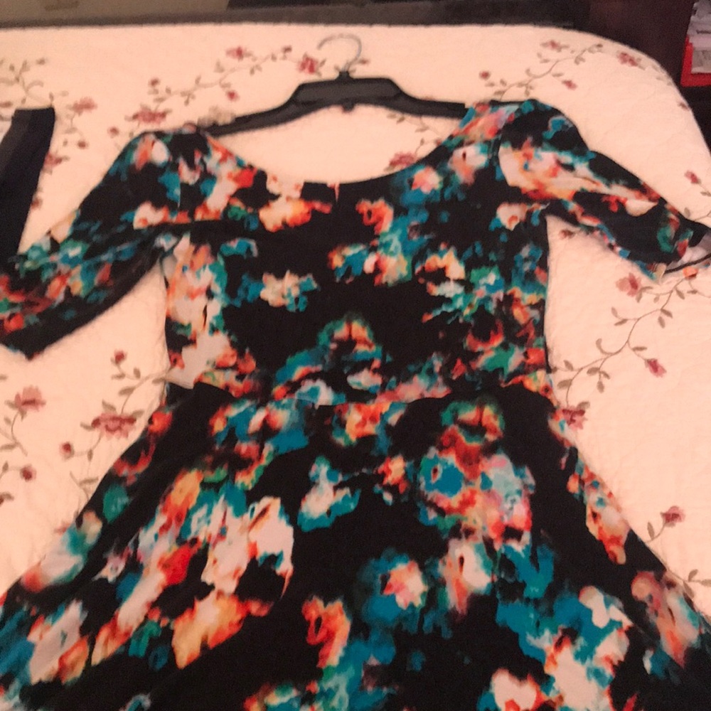 Short dress